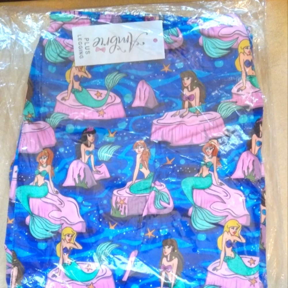 Ambrie Neverland Mermaid Leggings plus size